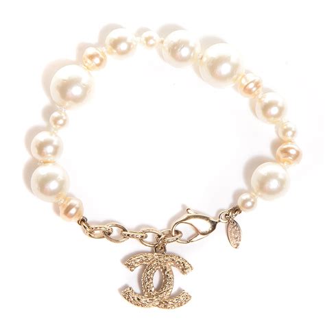 chanel pearl bracelet uk|Chanel gold bracelet with diamonds.